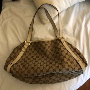 Gucci hobo bag